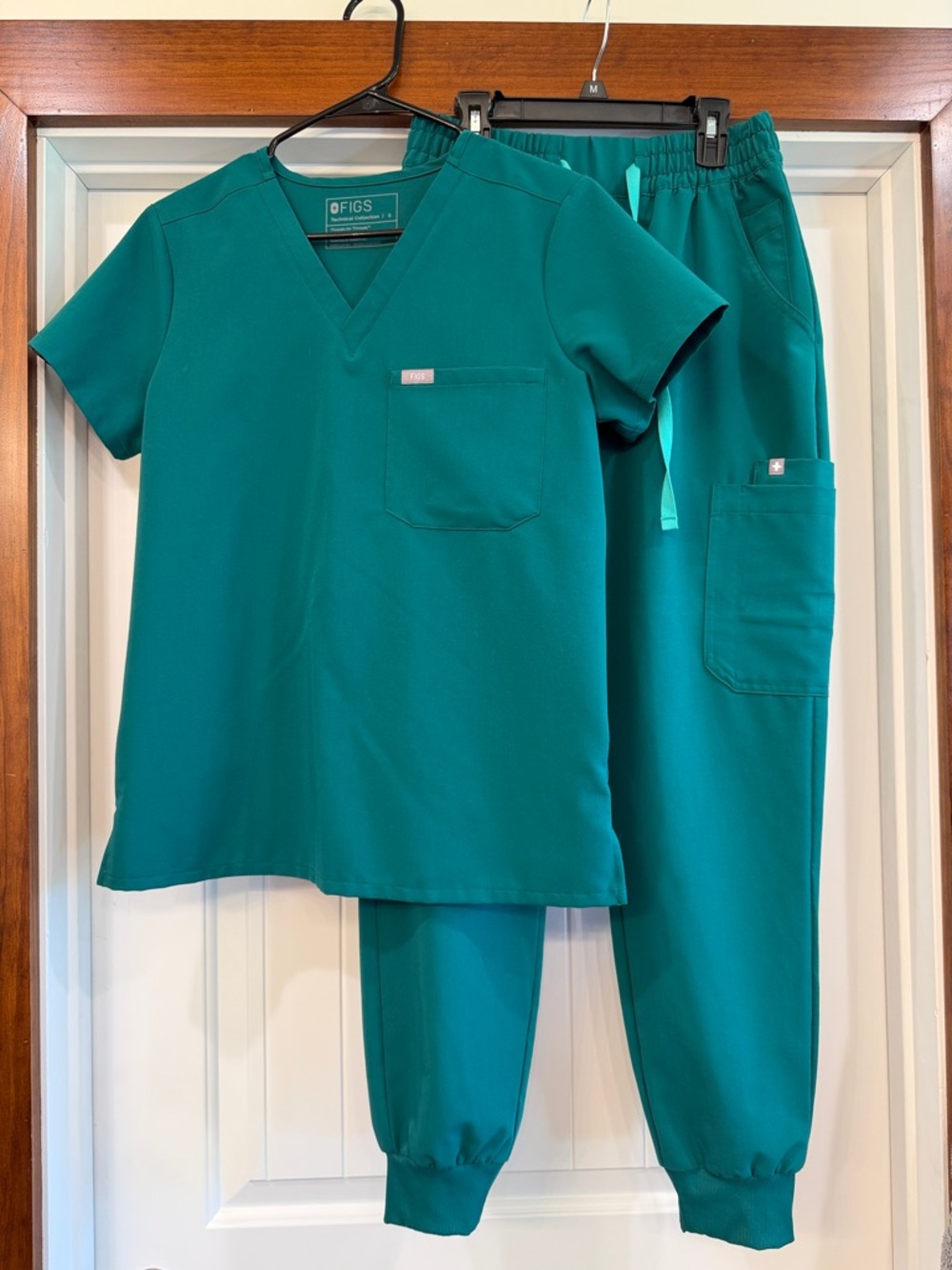 Figs Hunter Green Set